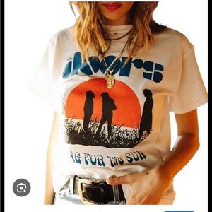 Daydreamer- Vintage The Doors Waiting for the Sun oversized tee, size small